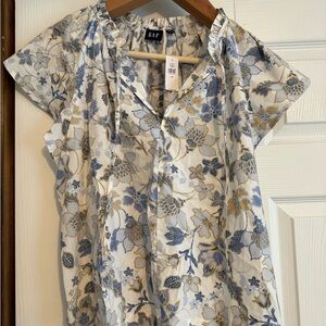 Womens Gap Medium Top